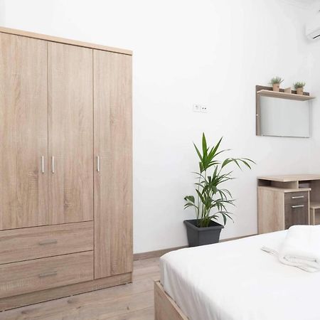 Apartmán Giorgos' House Gialova Exteriér fotografie