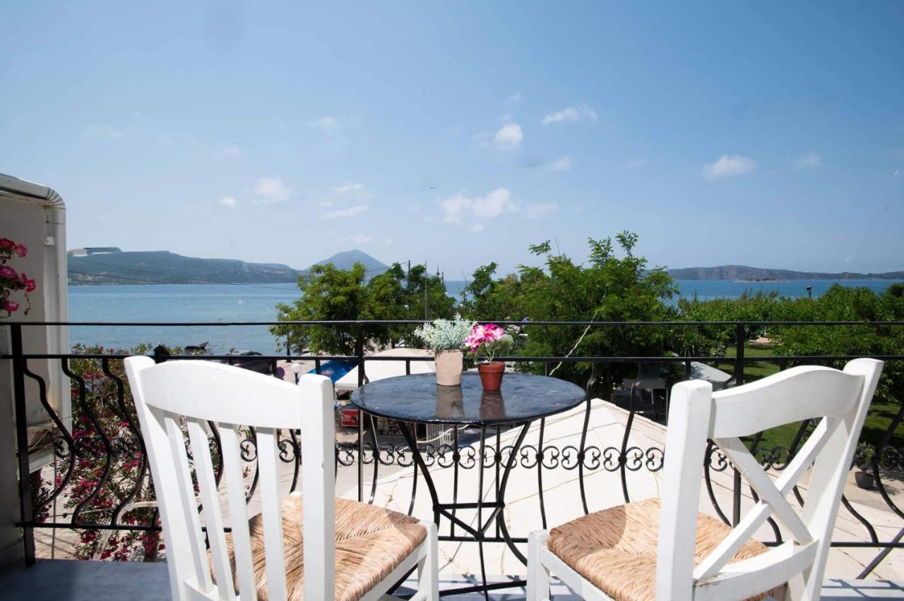 Apartmán Giorgos' House Gialova Exteriér fotografie