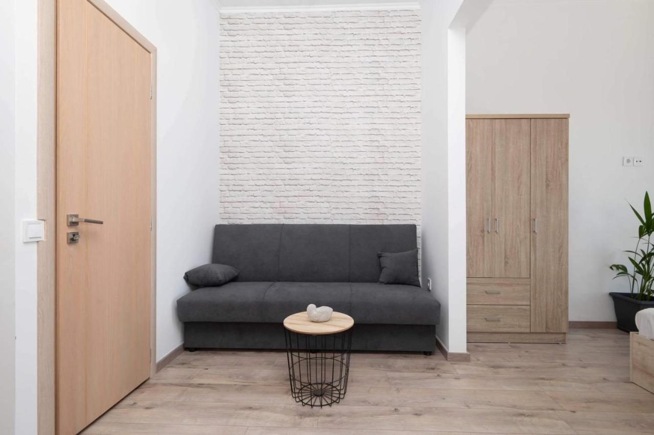 Apartmán Giorgos' House Gialova Exteriér fotografie